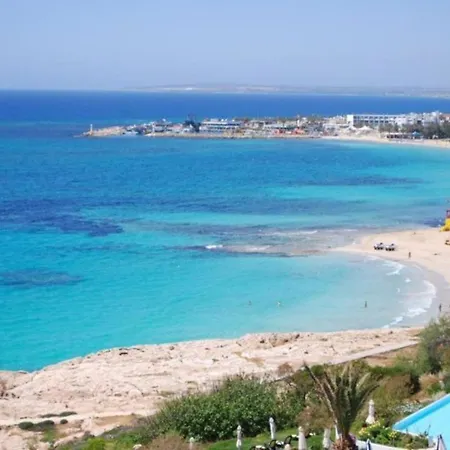 Beautiful 5 Star Holiday In A Prime Location In Sotira, Book Early To Secure Your Dates, Sotira 1303 * 圣纳帕