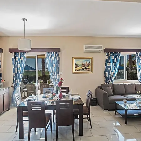 Beautiful 5 Star Holiday In A Prime Location In Sotira, Book Early To Secure Your Dates, Sotira 1303