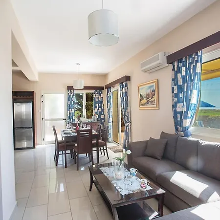 Beautiful 5 Star Holiday In A Prime Location In Sotira, Book Early To Secure Your Dates, Sotira 1303 *