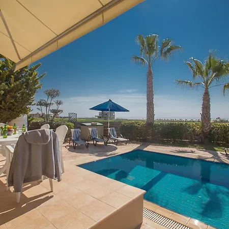 Villa Beautiful 5 Star Holiday In A Prime Location In Sotira, Book Early To Secure Your Dates, Sotira 1303