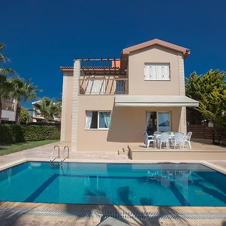 Villa Beautiful 5 Star Holiday In A Prime Location In Sotira, Book Early To Secure Your Dates, Sotira 1303 *