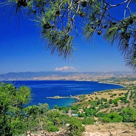Villa Beautiful 5 Star Holiday In A Prime Location In Sotira, Book Early To Secure Your Dates, Sotira 1303 Ayia Napa